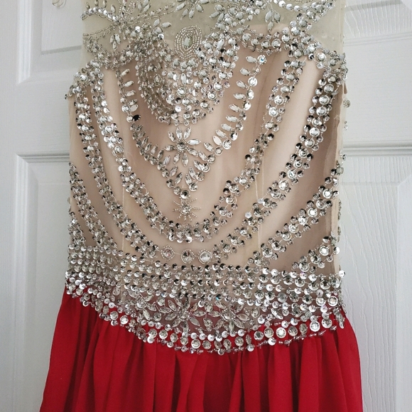 A-Line Elegant Formal Prom Dress - Picture 4 of 5